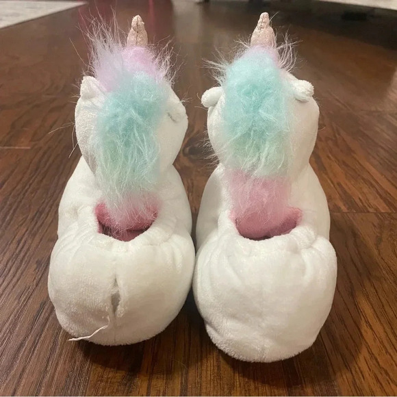 Old Navy Unicorn Slippers - Picture 6 of 8